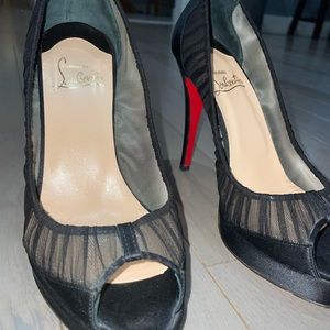 COPY - Christian Louboutin Red Bottom Black Heels✨